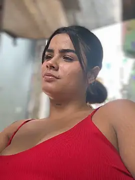 Snapshot of Kaily_Sweet16 chatting on 02.11.26 Kaily Sweet16 online show from 02.11.26