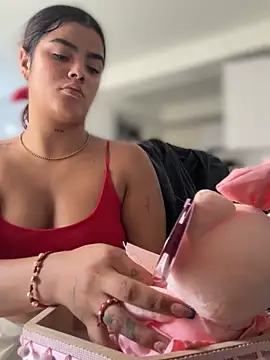 Kaily Sweet16 online show from 03.28.26