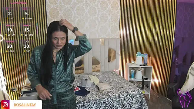 Snapshot of Rosalind_tay chatting on 09.13.25 Rosalind tay online show from 09.13.25