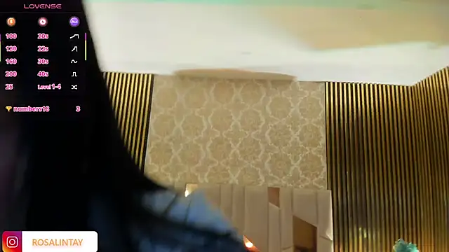 Snapshot of Rosalind_tay chatting on 09.18.25 Rosalind tay online show from 09.18.25