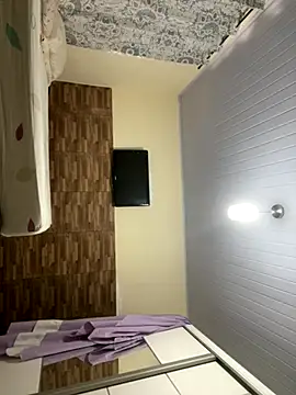 morenaluaa online show from 11.07.25