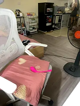 Mina048 online show from 09.16.25