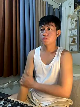 xshyboyx online show from 01.07.26