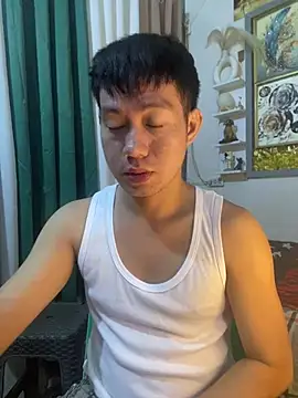 xshyboyx online show from 07.24.26