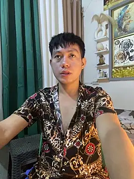 xshyboyx online show from 07.27.26