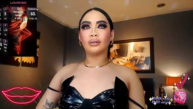 FridaHumphrey online show from 04.04.26