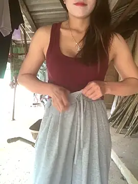 ThiHa003 online show from 11.05.25