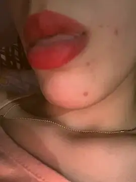 Mimisixo online show from 09.09.25