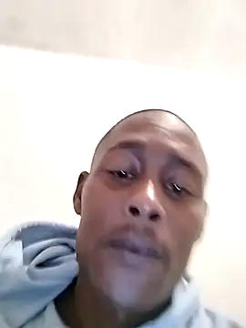 Snapshot of Kamza247 chatting on 11.08.25 Kamza247 online show from 11.08.25