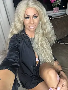 dutchbarbie online show from 10.03.25