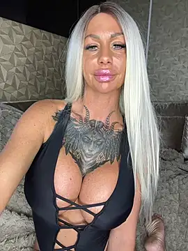 dutchbarbie online show from 07.22.26
