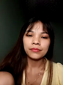 Snapshot of Ocnguyety chatting on 10.23.25 Ocnguyety online show from 10.23.25