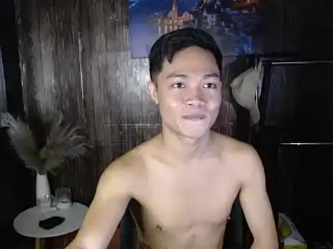 hotzachery online show from 12.19.25