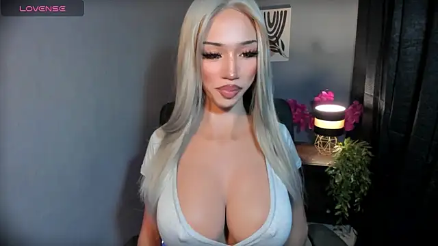 AiraCumSlut online show from 03.31.26