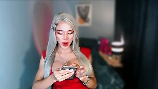 AiraCumSlut online show from 05.15.26