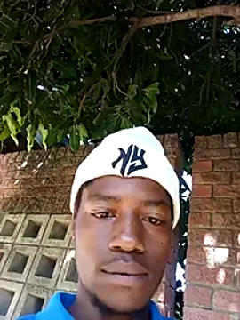 AOlinwHallu online show from 03.10.26