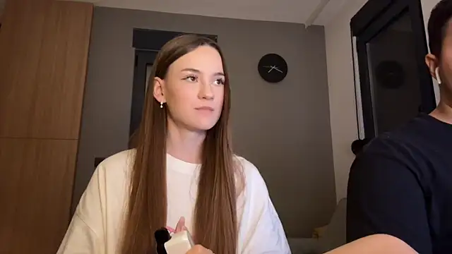 Snapshot of TenDouble chatting on 10.16.25 TenDouble online show from 10.16.25