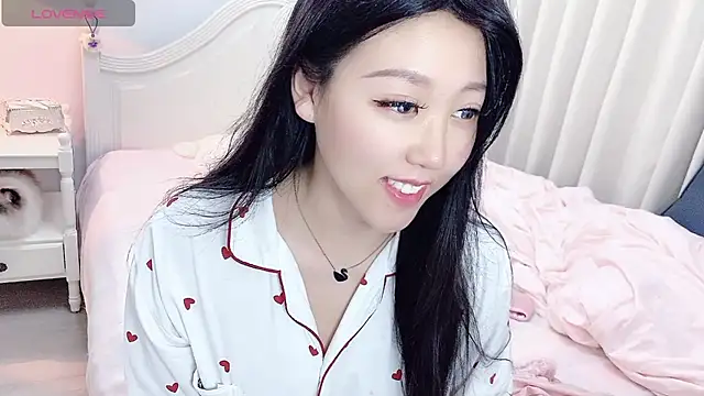 Snapshot of fufu-0808 chatting on 11.26.25 fufu-0808 online show from 11.26.25