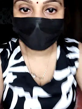 Horny Shalu online show from 03.10.26