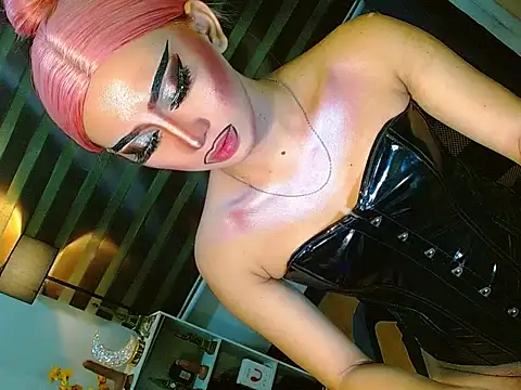 Snapshot of Queen_yasii_88 chatting on 05.22.26 Queen yasii 88 online show from 05.22.26