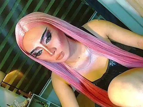 Snapshot of Queen_yasii_88 chatting on 06.01.26 Queen yasii 88 online show from 06.01.26