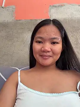 Snapshot of princess_janine chatting on 06.20.26 princess janine online show from 06.20.26