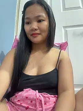 Snapshot of princess_janine chatting on 07.05.26 princess janine online show from 07.05.26