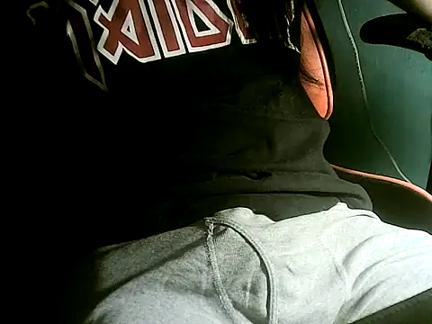 Skinny Longhair online show from 11.29.25