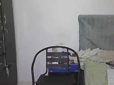 Snapshot of morenocabro10 chatting on 03.22.26 morenocabro10 online show from 03.22.26