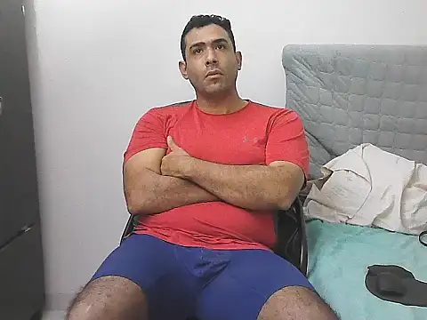 Snapshot of morenocabro10 chatting on 04.12.26 morenocabro10 online show from 04.12.26