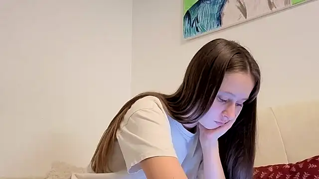 Kisacka online show from 10.30.25