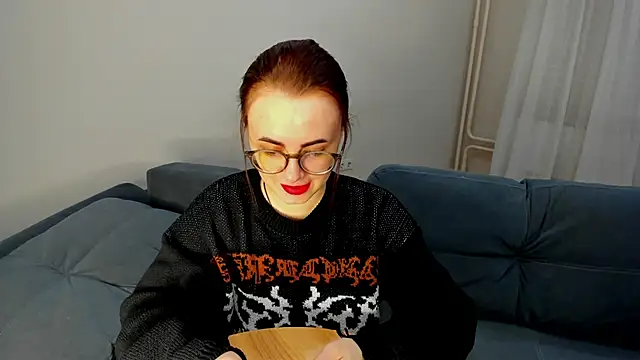 Snapshot of MewStella chatting on 03.28.26 MewStella online show from 03.28.26