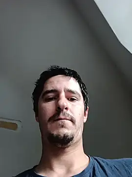 hugecock4u1990 online show from 05.20.26
