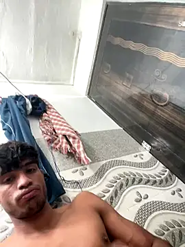 Snapshot of funny_sexxx chatting on 10.26.25 funny sexxx online show from 10.26.25