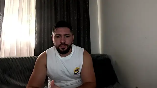 Gold Alpha Boy online show from 11.03.25