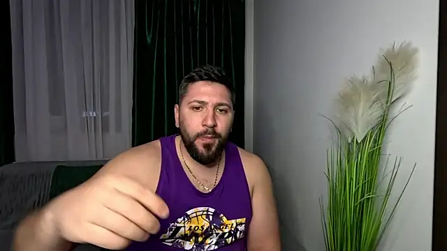 Gold Alpha Boy online show from 04.16.26