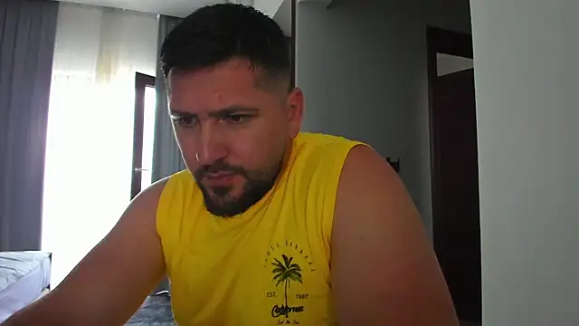 Snapshot of Gold_Alpha_Boy chatting on 07.10.26 Gold Alpha Boy online show from 07.10.26