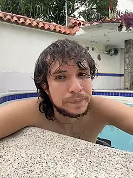 Luxx 14 online show from 02.15.26