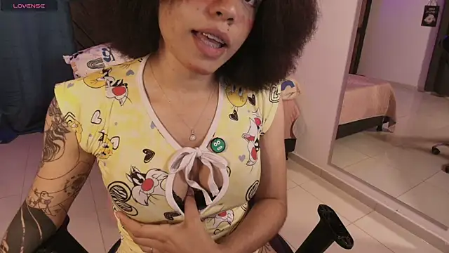 kitty aikooo online show from 04.12.26