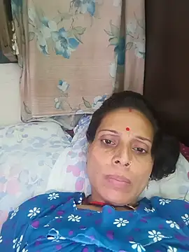 Snapshot of ISHANI-SINGH chatting on 06.04.26 ISHANI-SINGH online show from 06.04.26