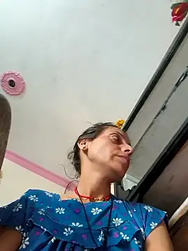 Snapshot of ISHANI-SINGH chatting on 06.26.26 ISHANI-SINGH online show from 06.26.26