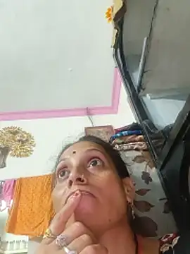Snapshot of ISHANI-SINGH chatting on 06.30.26 ISHANI-SINGH online show from 06.30.26