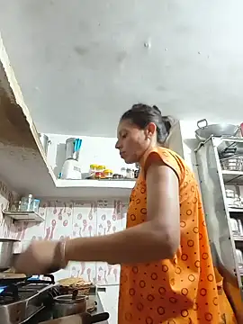 Snapshot of ISHANI-SINGH chatting on 07.05.26 ISHANI-SINGH online show from 07.05.26