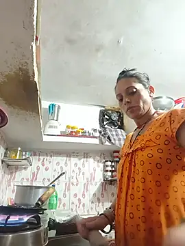 Snapshot of ISHANI-SINGH chatting on 07.14.26 ISHANI-SINGH online show from 07.14.26