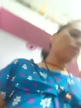 Snapshot of ISHANI-SINGH chatting on 07.15.26 ISHANI-SINGH online show from 07.15.26