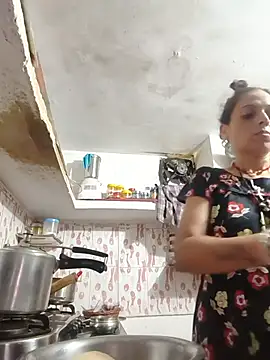 Snapshot of ISHANI-SINGH chatting on 07.22.26 ISHANI-SINGH online show from 07.22.26