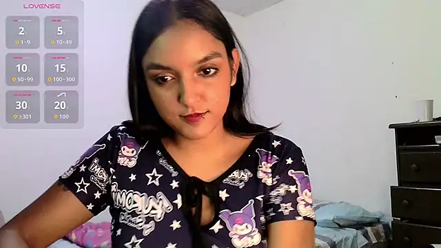 Snapshot of Ari_20_ chatting on 06.10.26 Ari 20 online show from 06.10.26