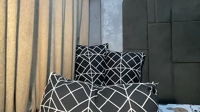 Claudia Johnson online show from 09.20.25