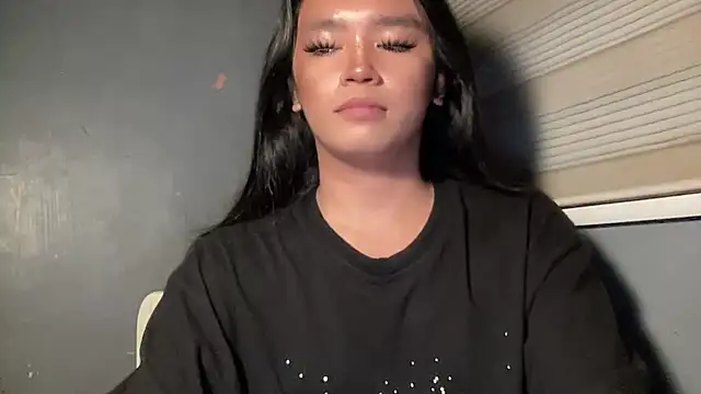 Claudia Johnson online show from 09.30.25