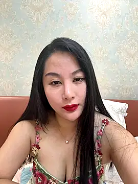 Snapshot of Candice888 chatting on 10.18.25 Candice888 online show from 10.18.25